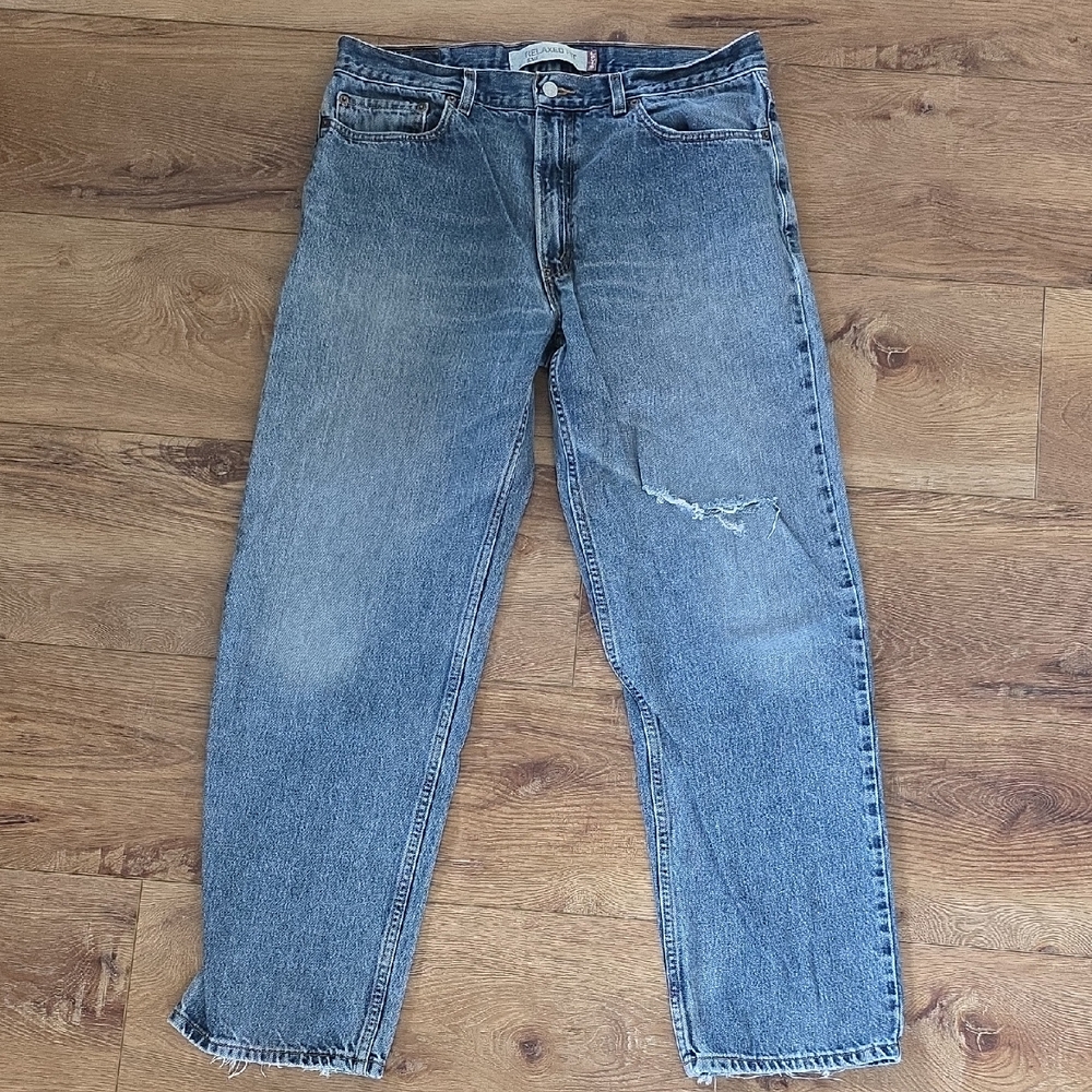 Levi's Relaxed Fit Denim Jeans - Medium Blue